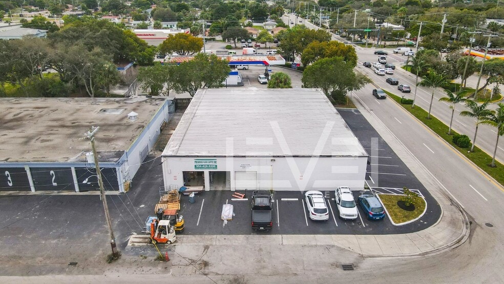 More Photos Of 20 NW 3rd Ave, Deerfield Beach Warehouse For Lease