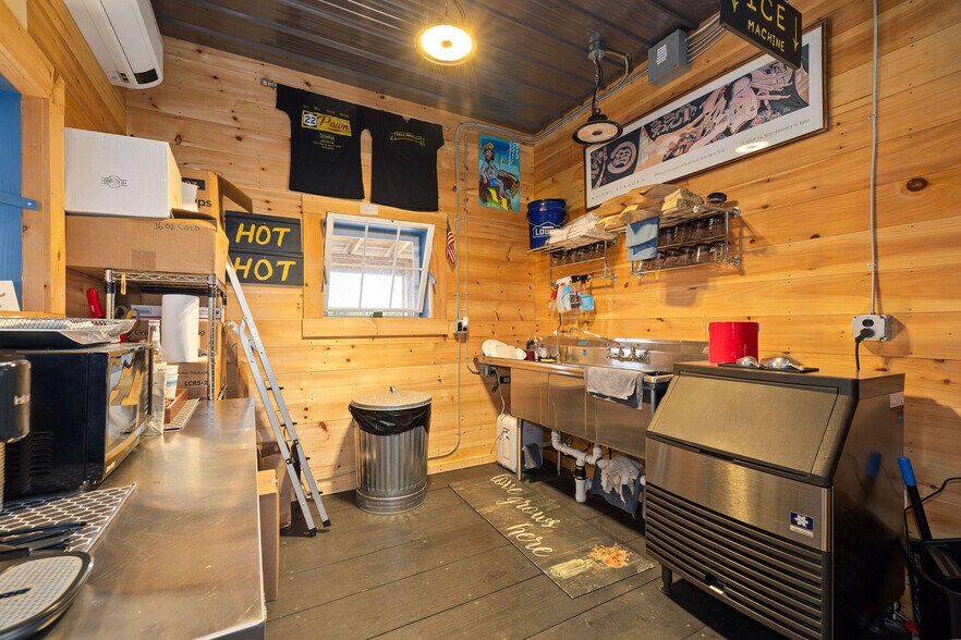 More Photos Of 1502 NY-22, Essex Restaurant For Sale