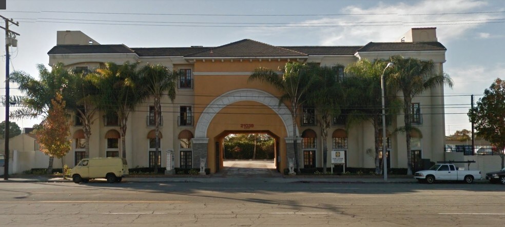 Primary Photo Of 21039-21093 Figueroa St, Carson Medical For Lease