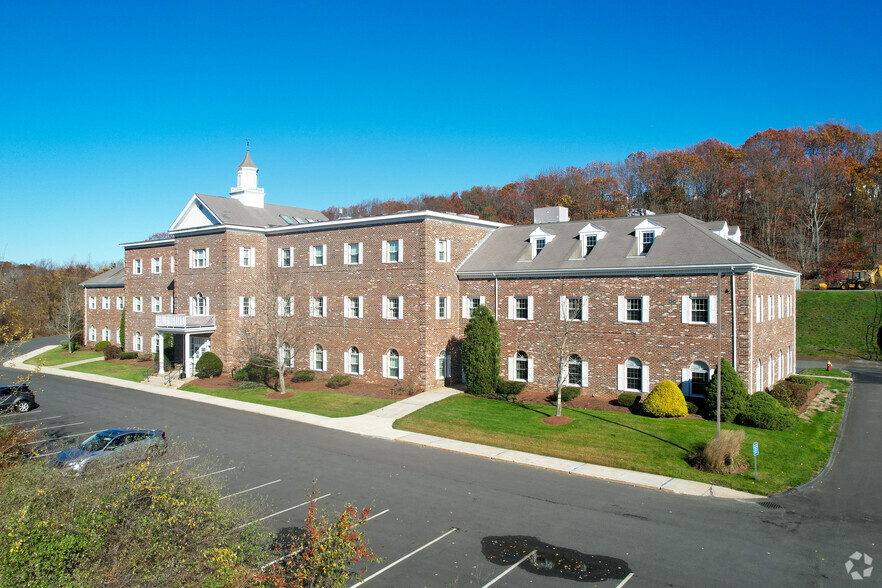 Primary Photo Of 790 Turnpike St, North Andover Unknown For Lease