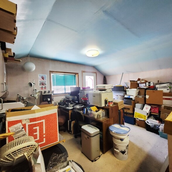 More Photos Of 1507 W Oakland Ave, Austin Hotel For Sale