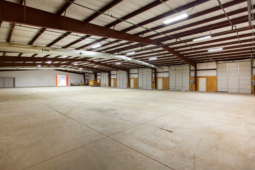 More Photos Of 1655 S Sullivan Ln, Camp Verde Warehouse For Lease