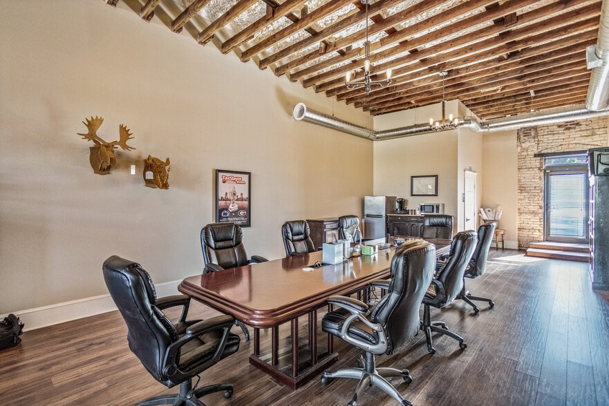 More Photos Of 1501-1505 N Main St, Jacksonville Storefront Retail Office For Lease