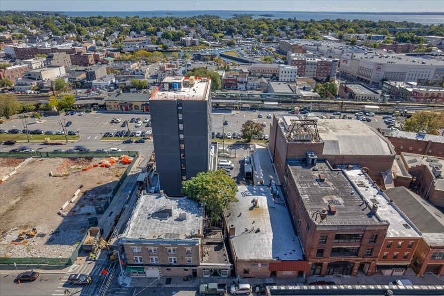 More Photos Of 22 Broad St, Port Chester Warehouse For Sale