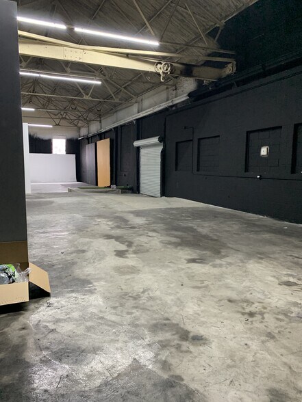 More Photos Of 1275 Pryor Rd SW, Atlanta Warehouse For Lease