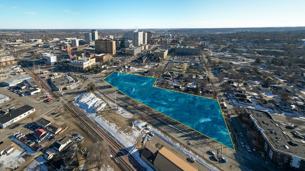 More Photos Of 412 6th Ave NW, Rochester Land For Sale