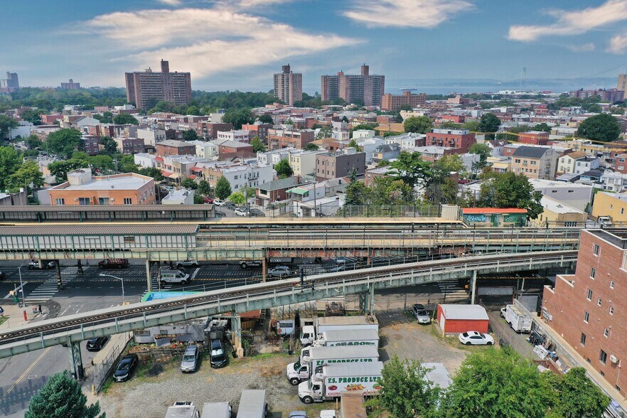 More Photos Of 2383 Stillwell Ave, Brooklyn Storefront For Sale