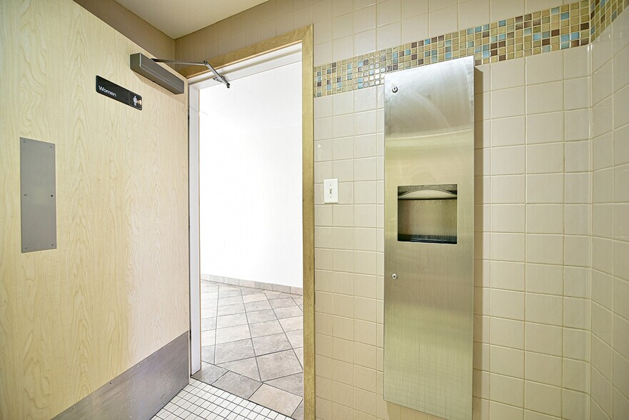 More Photos Of 1744 Forrest Way, Carson City Manufacturing For Sale