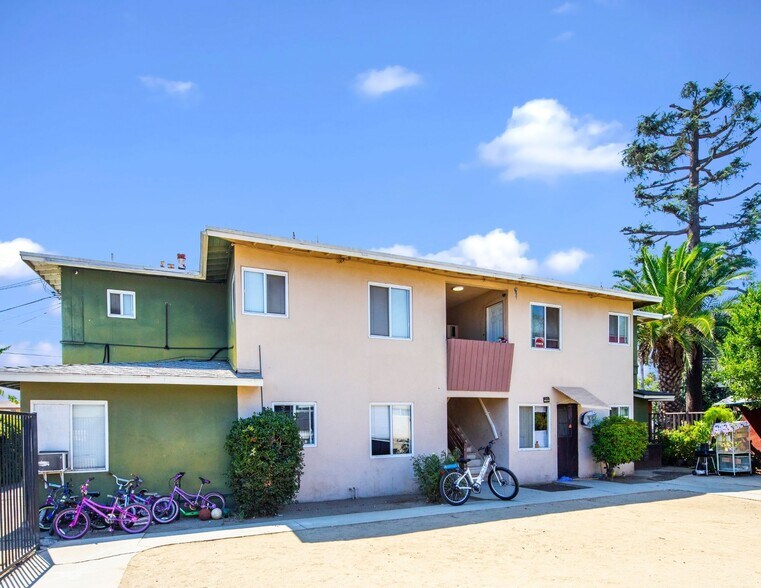 More Photos Of 1072 W Wilson St, Pomona Apartments For Sale