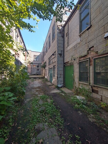 More Photos Of 2251 Troy St, Chicago Land For Sale