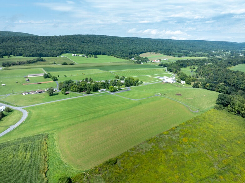 Primary Photo Of 222 Penns Cave Rd, Centre Hall Specialty For Sale