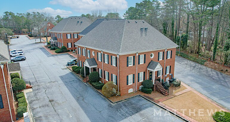More Photos Of 2394 Mount Vernon Rd, Dunwoody Office For Sale