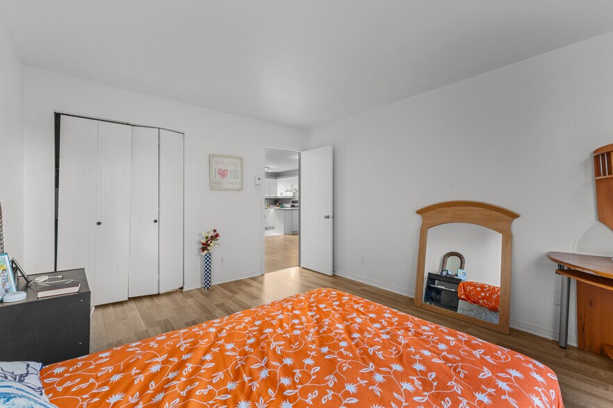More Photos Of 2012-2014 Rue Fournier, St-Jérôme Apartments For Sale