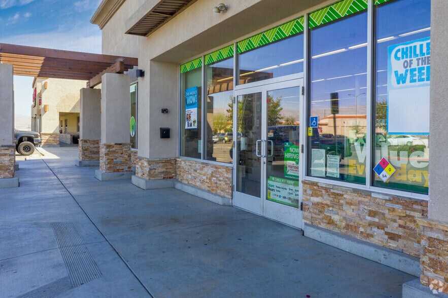 More Photos Of 49968-49976 Cesar Chavez St, Coachella Freestanding For Sale