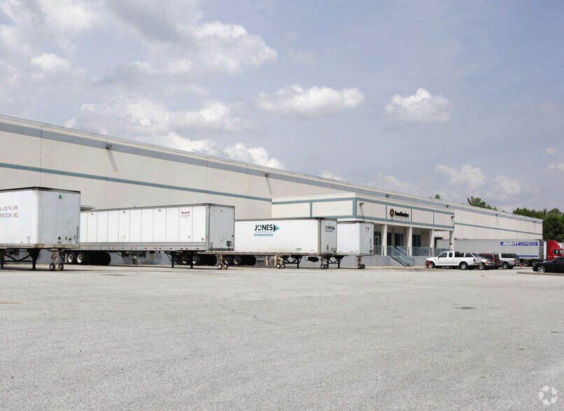 More Photos Of 105 Andrews Way, Villa Rica Warehouse For Lease