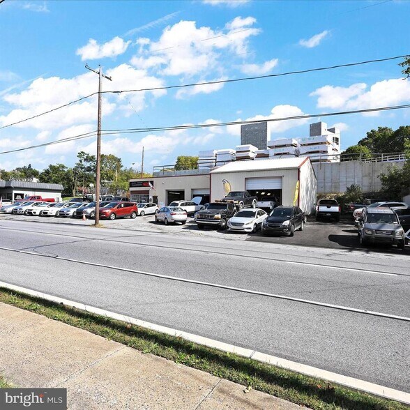 Primary Photo Of 801 S Prince St, Lancaster Auto Repair For Sale