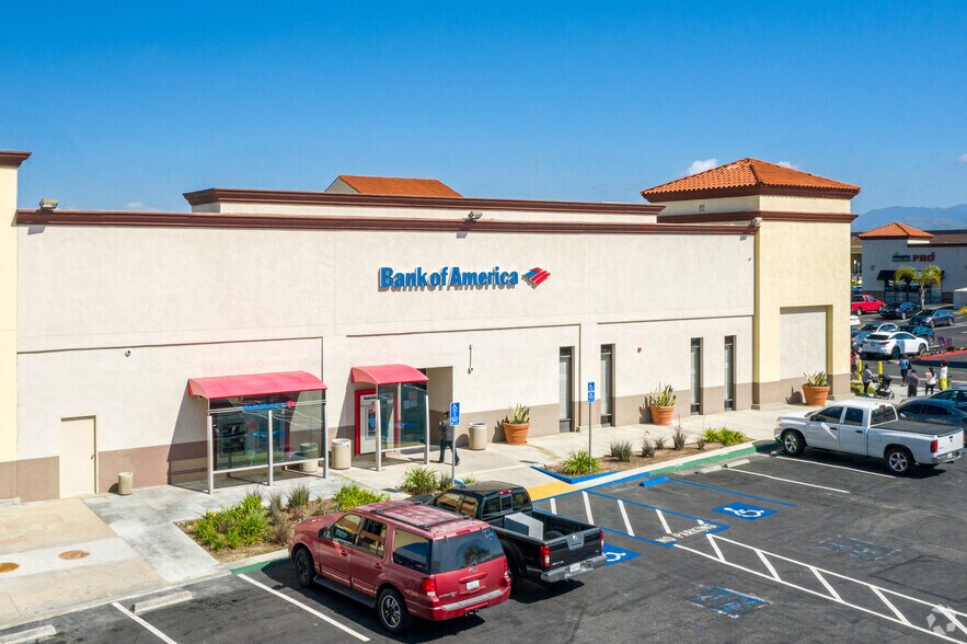 More Photos Of 23815-23831 El Toro Rd, Lake Forest Storefront For Lease