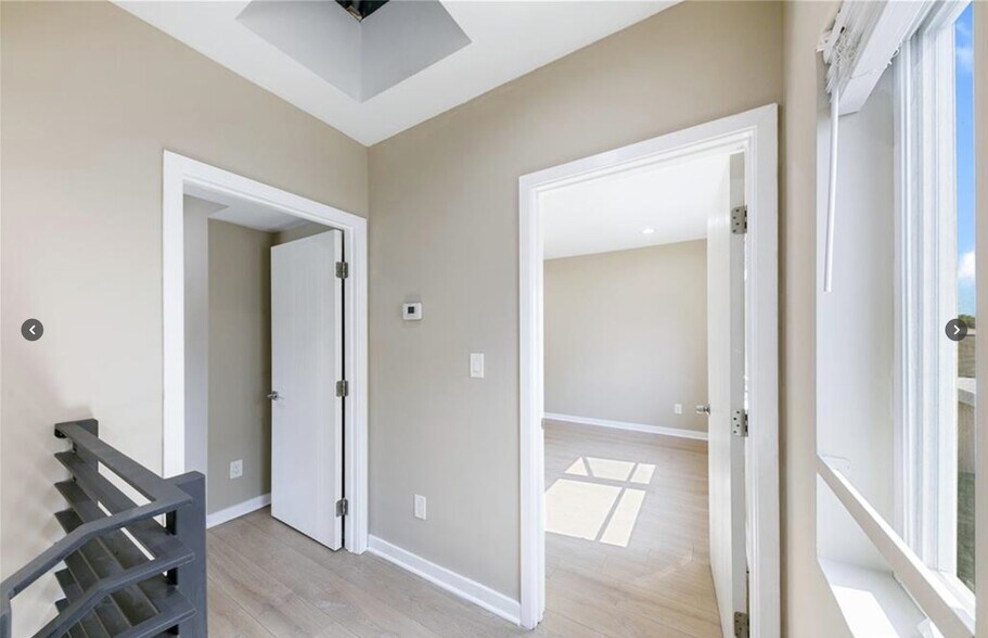 More Photos Of 961 N St Andrews Pl, Los Angeles Apartments For Sale