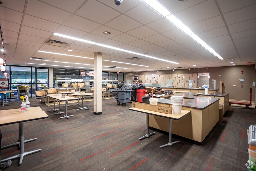 More Photos Of 101 Kappa Dr, Pittsburgh Research And Development For Lease