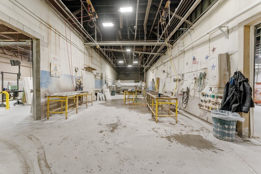 More Photos Of 840 Cumberland Hill Rd, Woonsocket Warehouse For Sale