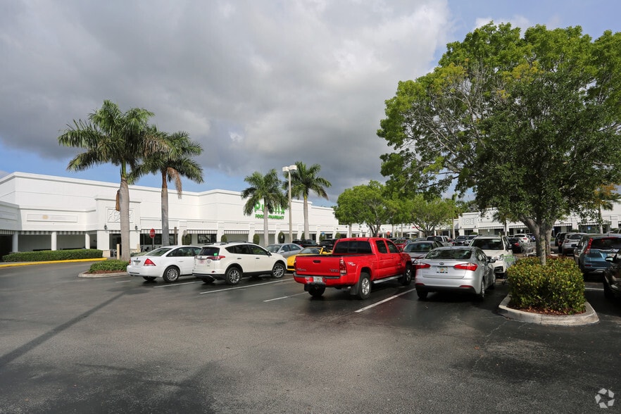 More Photos Of 5030 Champion Blvd, Boca Raton Unknown For Lease