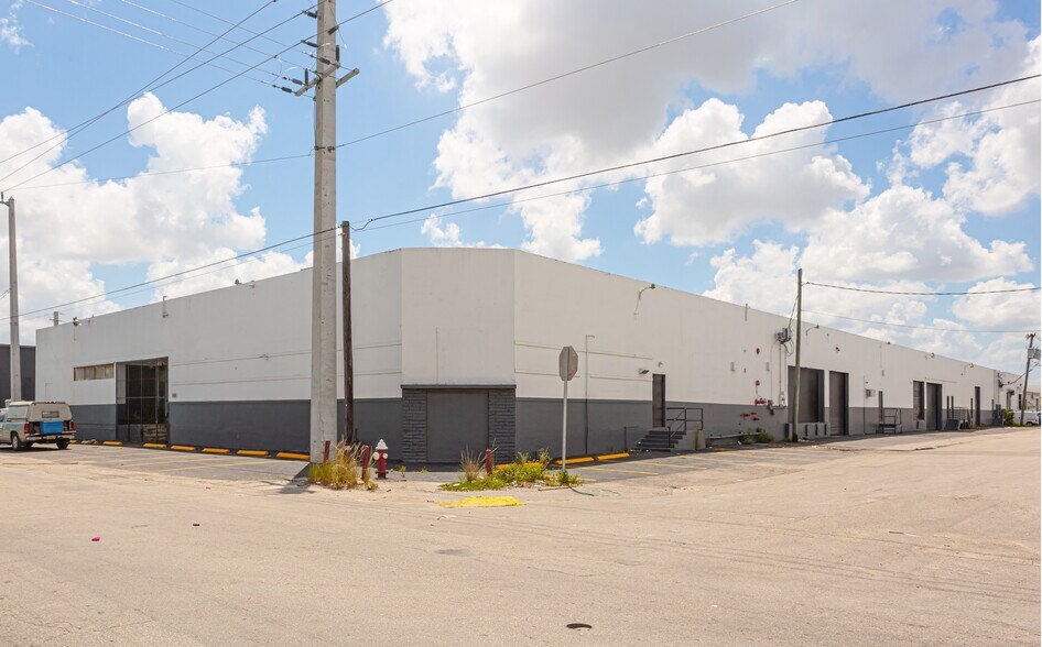 Primary Photo Of 5150 NW 37th Ave, Miami Warehouse For Lease