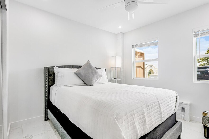 More Photos Of 2565 N State Highway 16, Fredericksburg Specialty For Sale