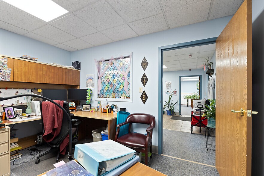 More Photos Of 219 Capitol St, Augusta Office For Lease