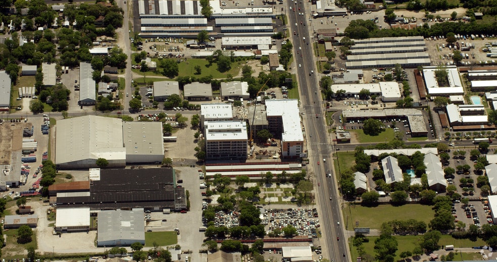 More Photos Of 4361 S Congress Ave, Austin Apartments For Sale