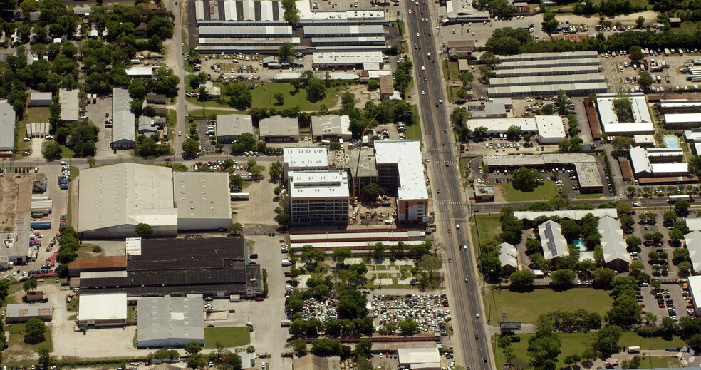 More Photos Of 4361 S Congress Ave, Austin Apartments For Sale