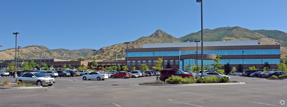 More Photos Of 577 S Chipeta Way, Salt Lake City Office For Lease