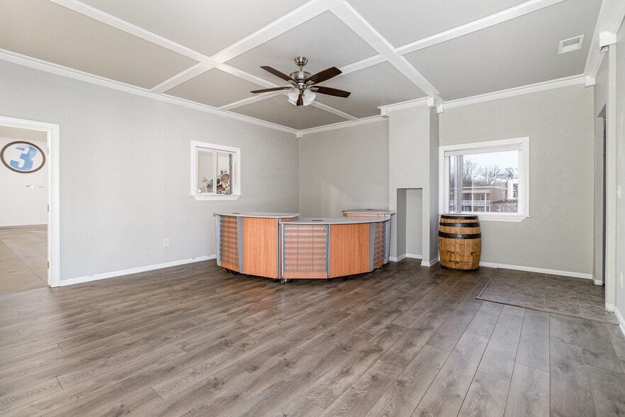 More Photos Of 2317 Donaldson Ave, Covington Auto Repair For Sale