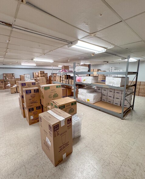 More Photos Of 113 Main St S, Stewartville Storefront For Lease