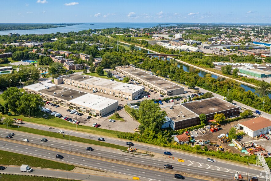 More Photos Of 9681-9725 Rue Clément, Montréal Unknown For Lease