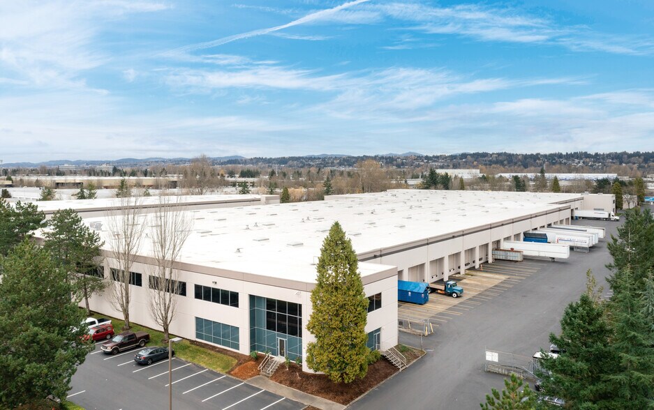 More Photos Of 21901 67th Ave S, Kent Distribution For Lease