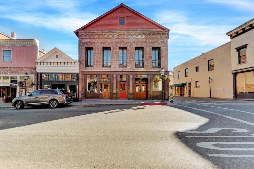 More Photos Of 233 Broad St, Nevada City Hotel For Sale