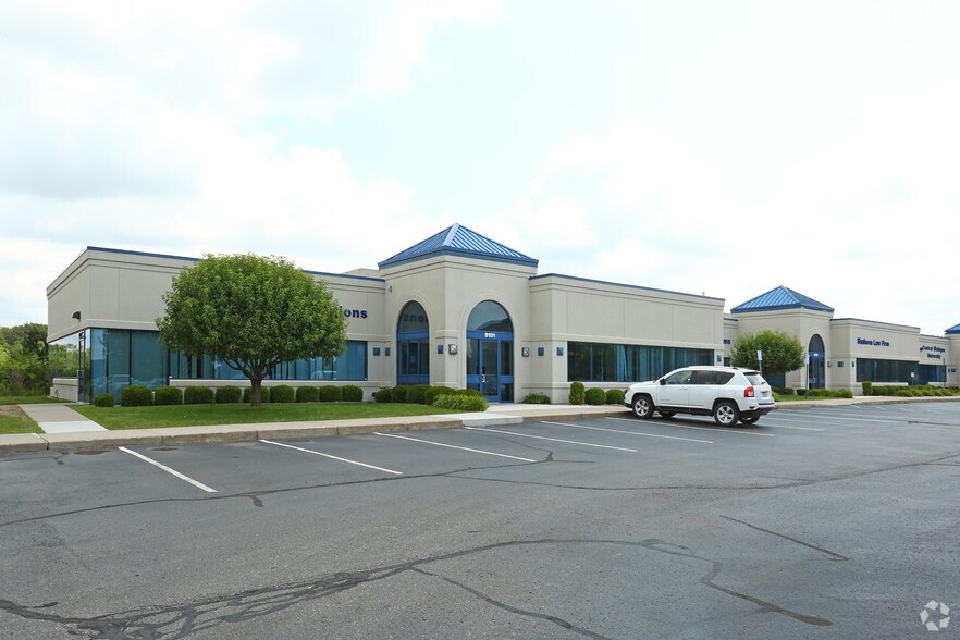 More Photos Of 5151 Gateway Blvd, Flint Medical For Sale