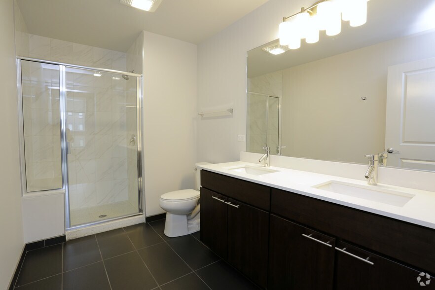 More Photos Of 1720 Central St, Evanston Apartments For Lease