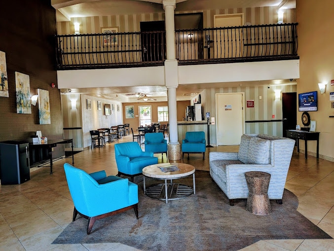 More Photos Of 1562 E Main St, Brawley Hotel For Sale