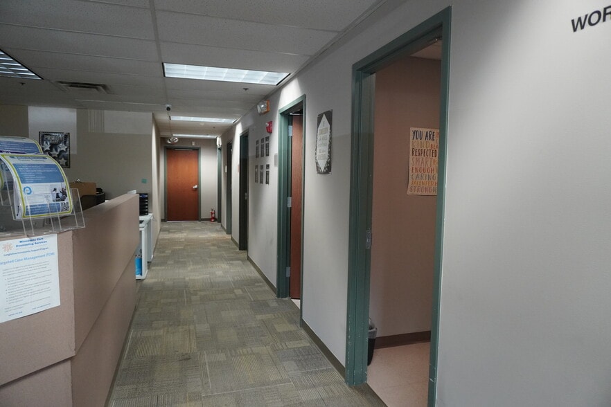 More Photos Of 3809 S 42nd St, Minneapolis Medical For Sale
