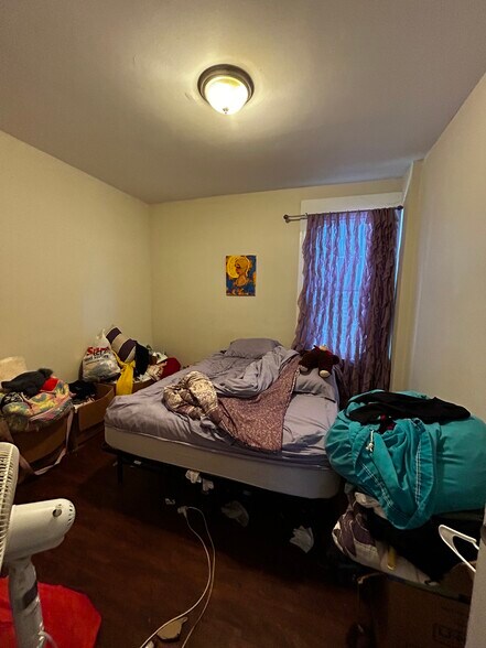 More Photos Of 81 Draher St, Waterbury Apartments For Sale