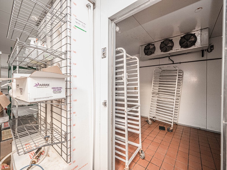 More Photos Of 401 Walker Dr, Henderson General Retail For Sale