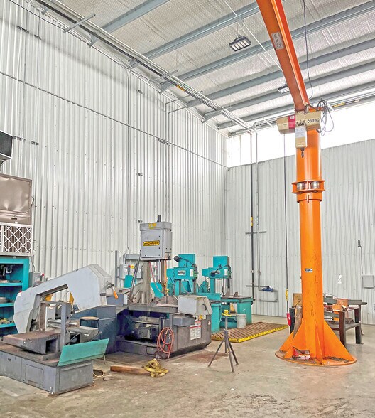 More Photos Of 13501 Emmett Rd, Houston Industrial For Sale