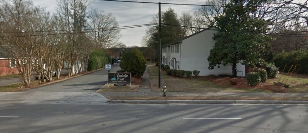 More Photos Of 1923-1931 Vantage Point Pl, Greensboro Apartments For Sale