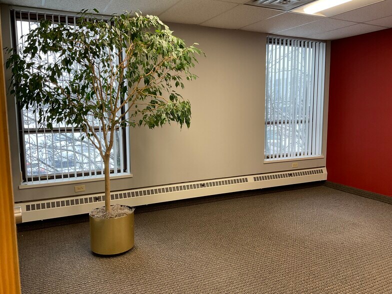 More Photos Of 3659 Green Rd, Beachwood Office For Lease