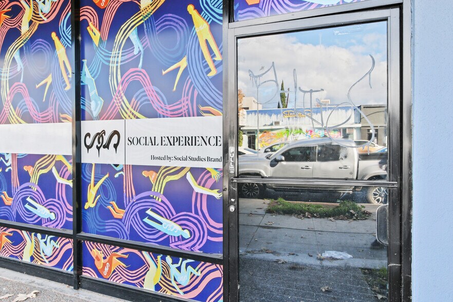 More Photos Of 11714-11720 W Pico Blvd, Los Angeles Storefront Retail Office For Sale