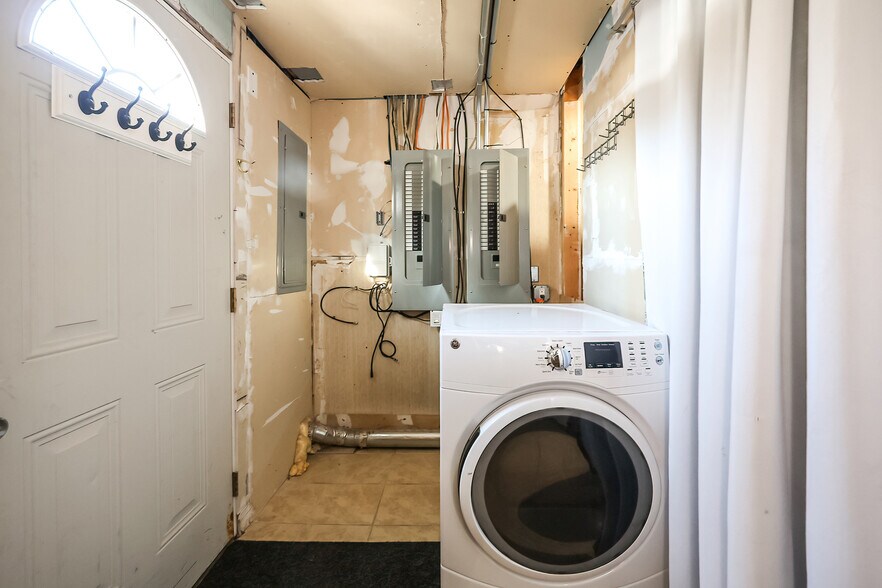 More Photos Of 338 Church St, Whitinsville Medical For Sale