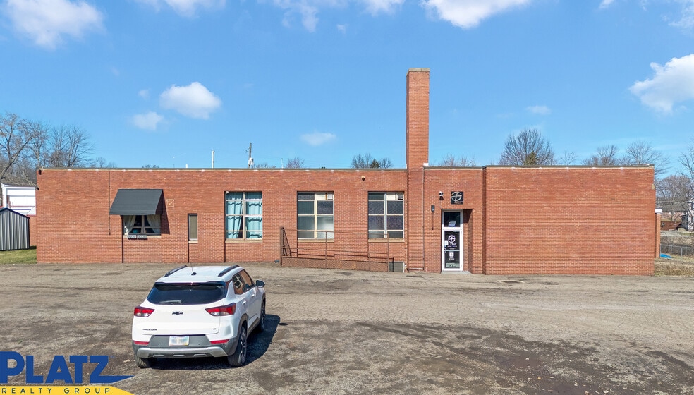 More Photos Of 2722 W Liberty St, Girard Specialty For Sale