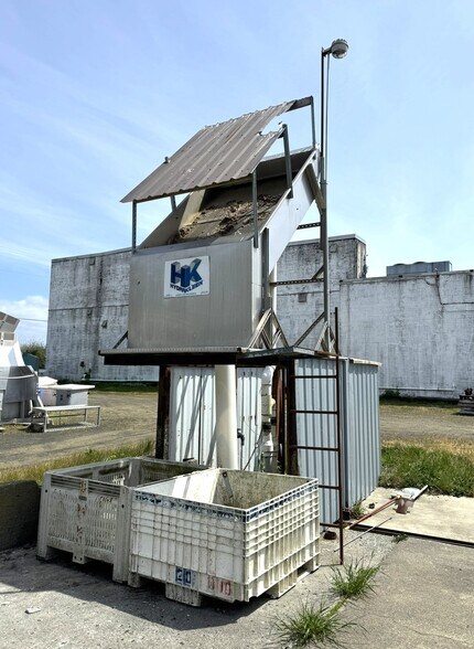More Photos Of 3088 Kindred Ave, Tokeland Food Processing For Sale