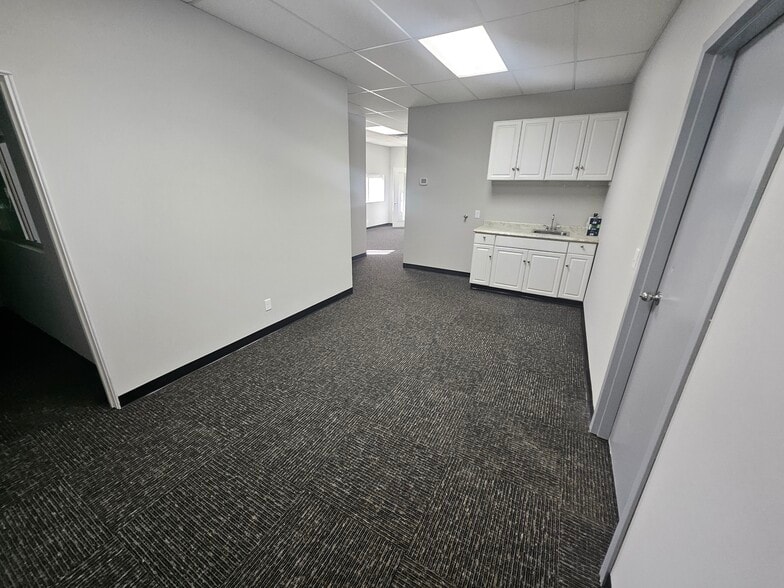 More Photos Of 5500 NE Quam Ave, Saint Michael Manufacturing For Lease